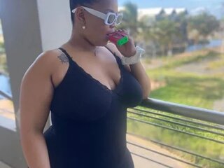 Thick Ass Barbiie